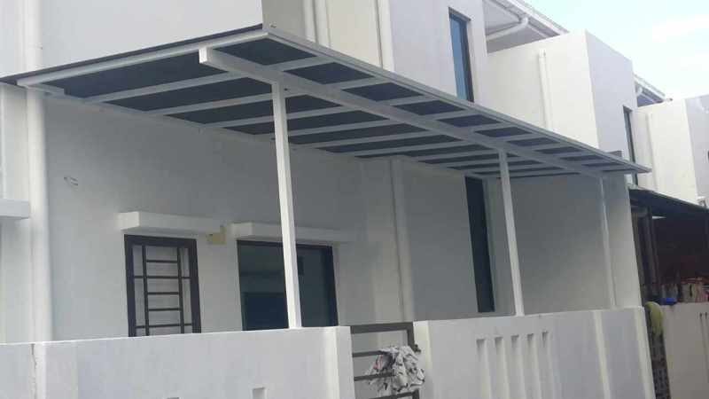Polycarbo<em></em>nate Awning - 02