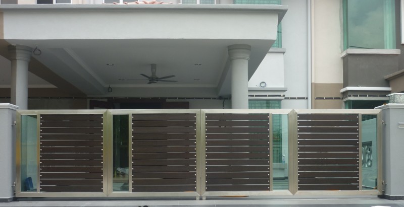 Stainless Steel Folding Gate - 01