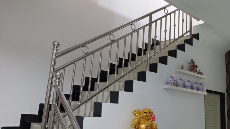Stainless Steel Staircase Handrail - 04 Stainless Steel Staircase Handrail - 04