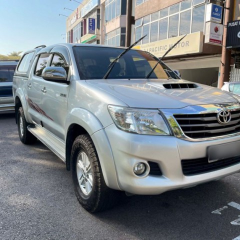 Toyota Hilux 2.5 vnt Auto图3