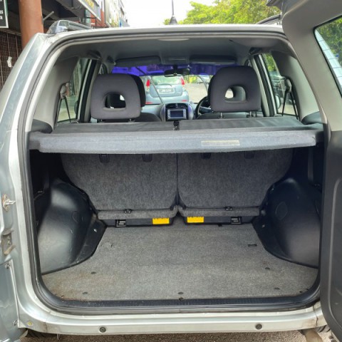 Toyota Rav4 L 2.0 vvti AWD图5