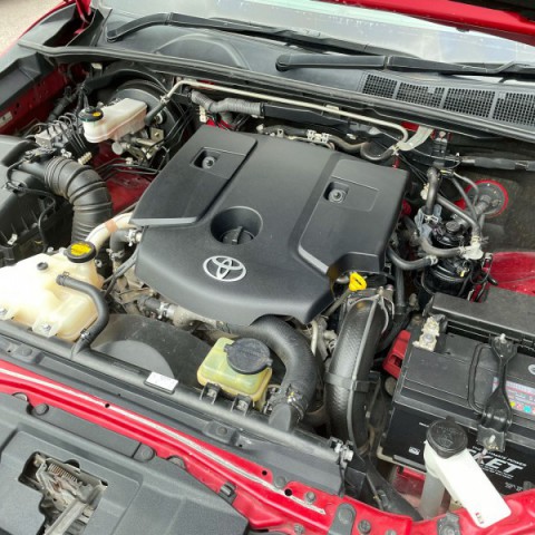 Toyota Hilux 2.4G 2016 Auto图9