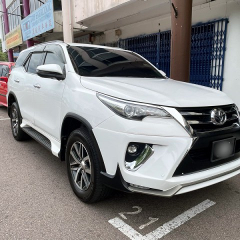Toyota Fortuner 2.4 VRZ Intercooler Turbo 4x4 Diesel图5